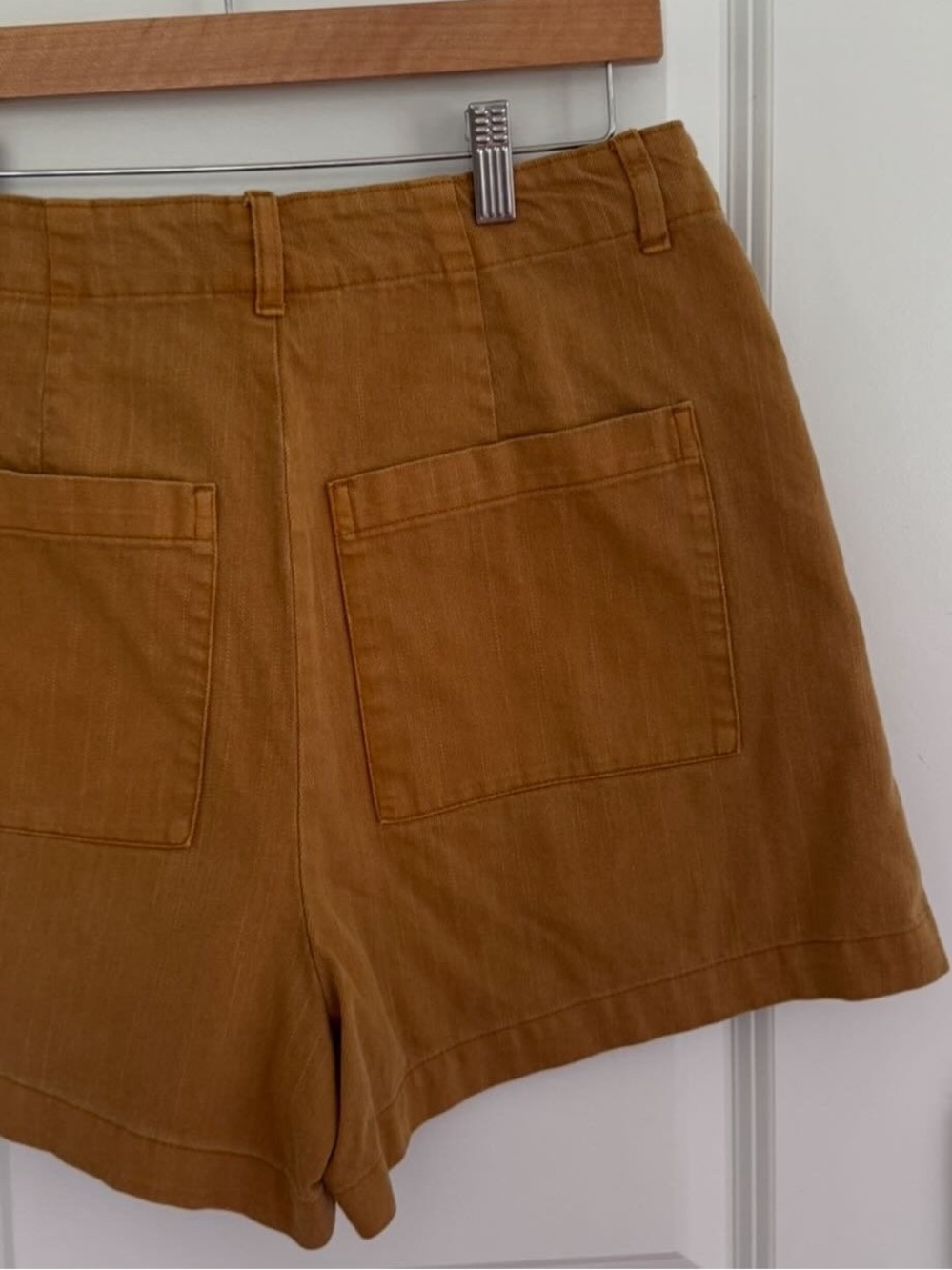 Universal Thread High Rise Pleated Utility Shorts - Picture 8 of 9